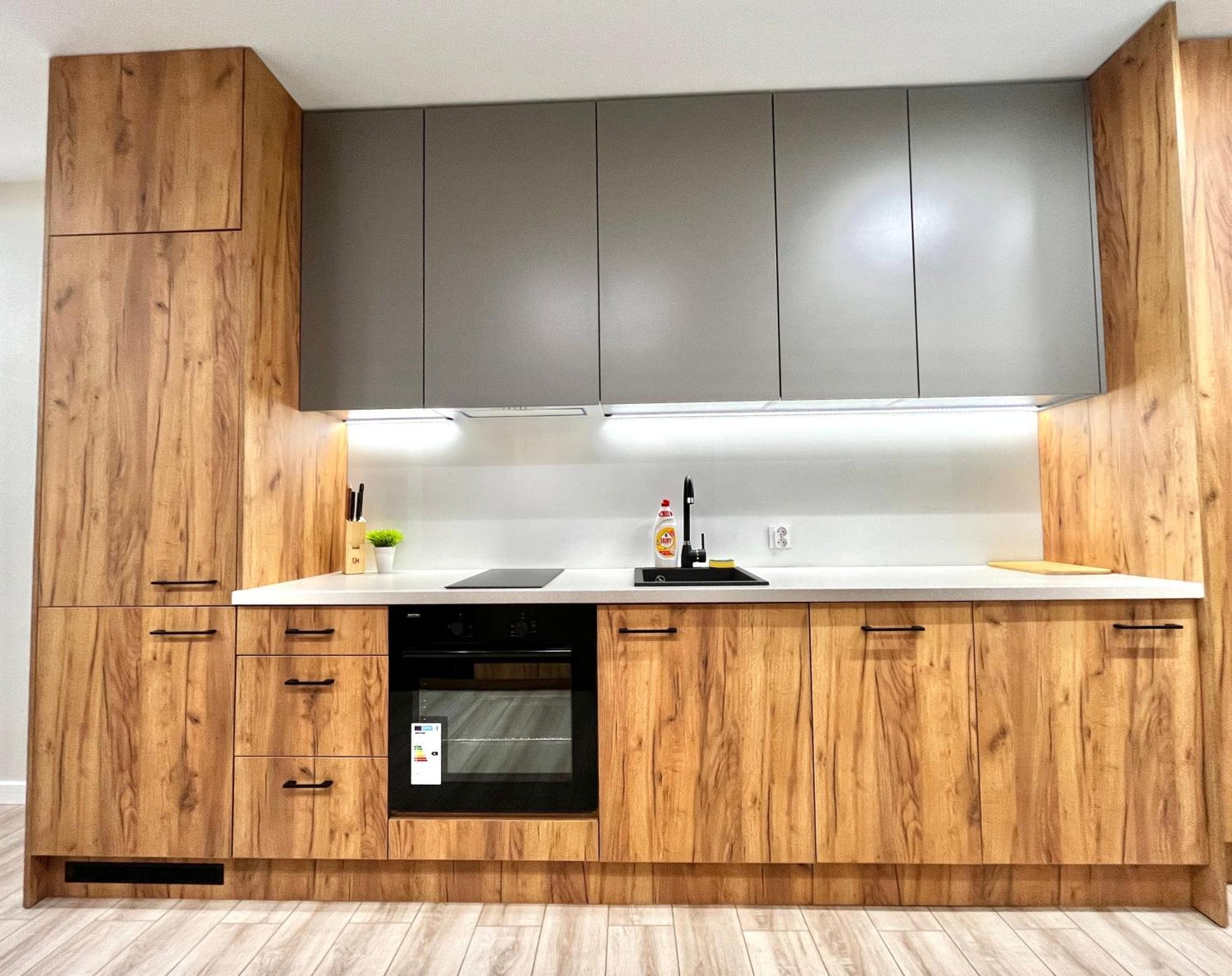 קרקוב Modern Apartment מראה חיצוני תמונה